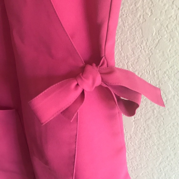 Apron - Picture 2 of 5